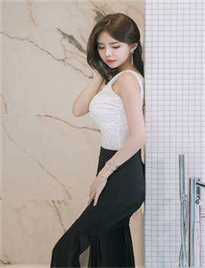 《今晚老师就是你的人了-欧美三级A做爰在线观看》