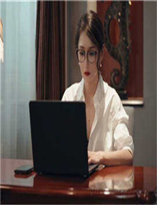 《色狼与美女-糖心视频在线观看免费大全电视剧》